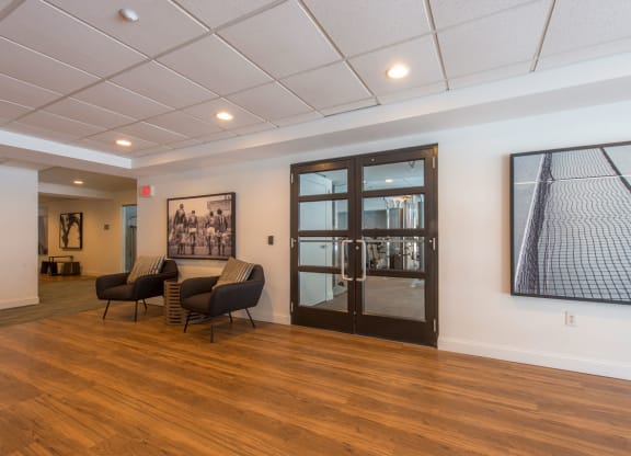 apartments with fitness center
