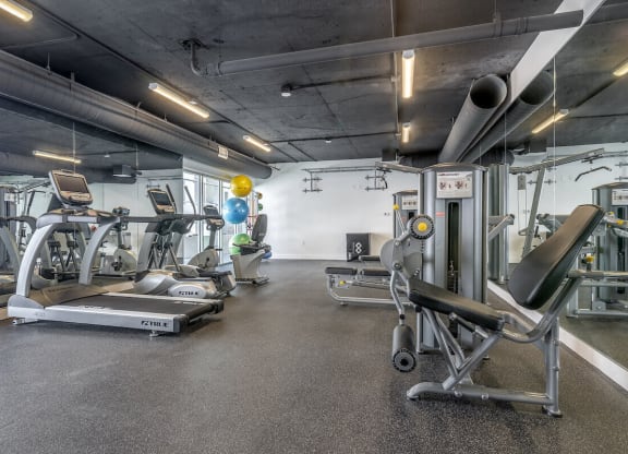State Of The Art Fitness Center at Bixby Hill Apartments, California, 90815