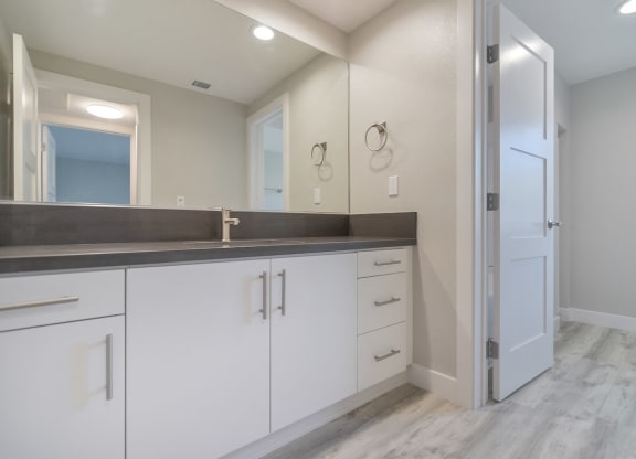 Modern Bathroom Fittings at Bixby Hill Apartments, California, 90815