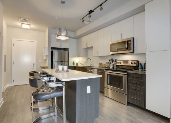 Stainless Steel Appliances at TENmflats, Maryland, 21044
