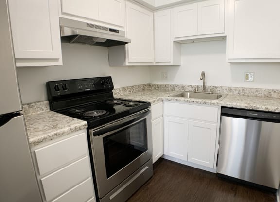 Kitchen at Walnut Creek Townhomes, Cincinnati, Ohio