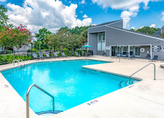 Pool at Palmetto Grove