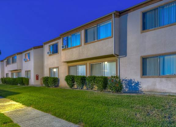 Paths Around Property at WOODSIDE VILLAGE, West Covina, 91792