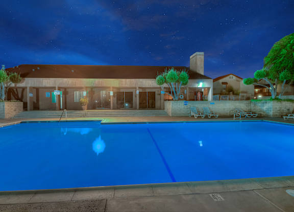 Woodside Village Apartments Pool