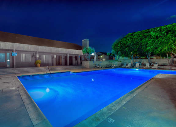 Woodside Village Apartments Pool