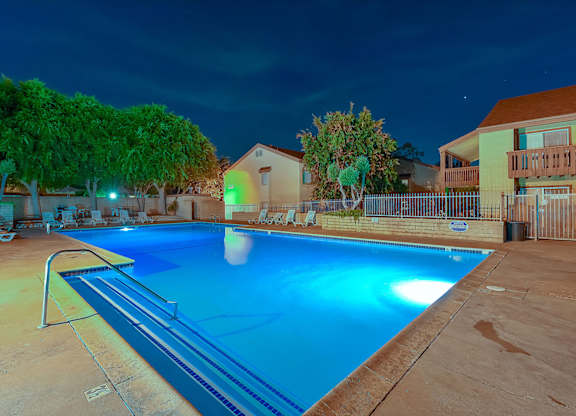 Woodside Village Apartments Pool