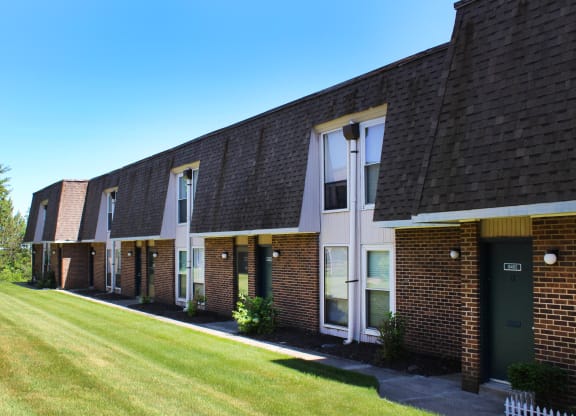 Lawn at Miamisburg by the Mall, Miamisburg, OH, 45342