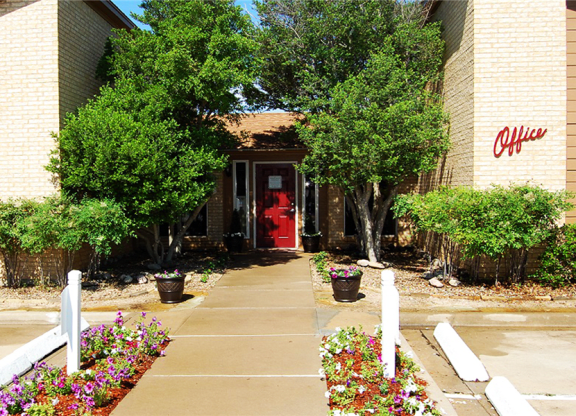 Clubhouse Exterior