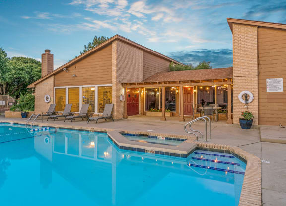 Clubhouse & Pool