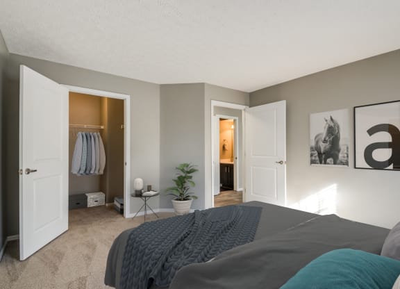 Bedroom at Estates at Brentwood Lake Apartments, Reynoldsburg, OH