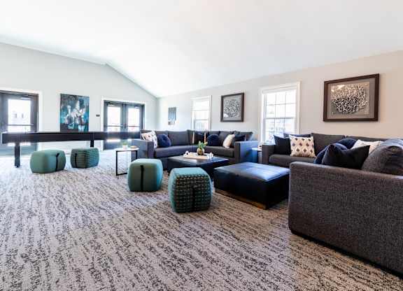 Lounge space in clubhouse at Governor Square Apartments, IN, 46032