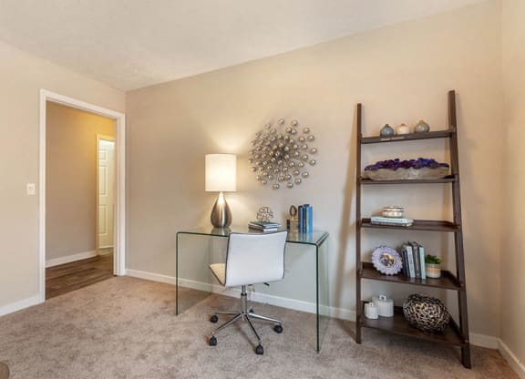Unique Light Fixture at Ridgeland Place Apartment Homes, Ridgeland, MS, 39157