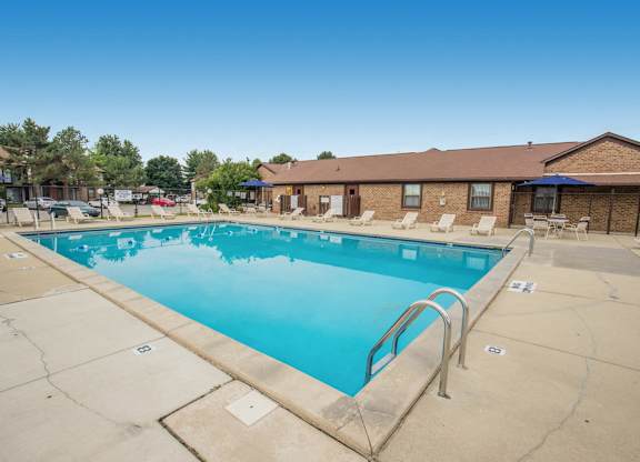 Westbrook Apartments Kokomo Indiana Swimming Pool