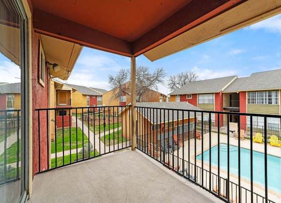 Patio view at City-Base Vista, San Antonio, TX