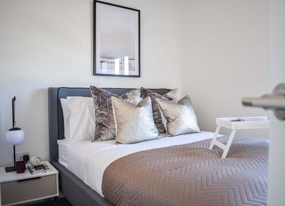 Skye Edge Bedroom