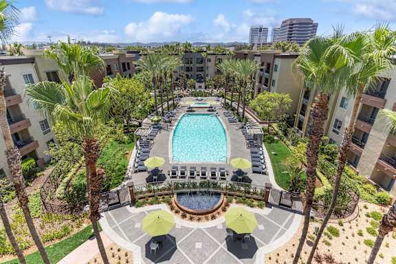The Kitt at Warner Center property image