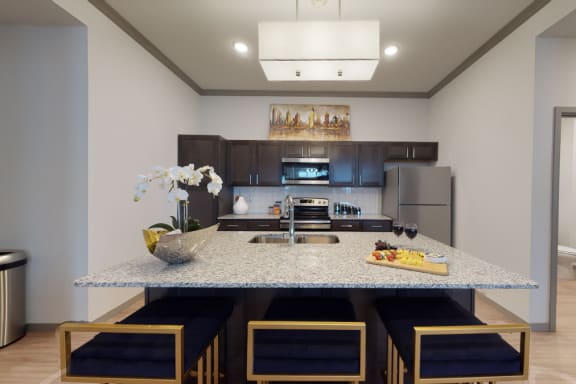 35 Degrees North Apartment Homes property image