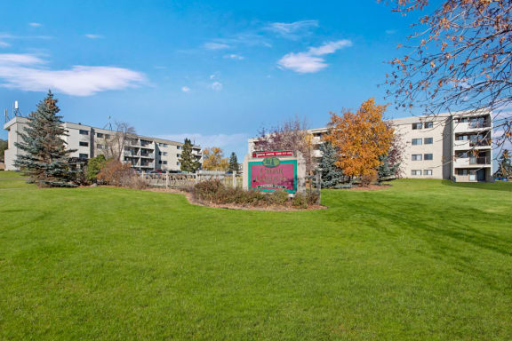 Cedar Gardens property image