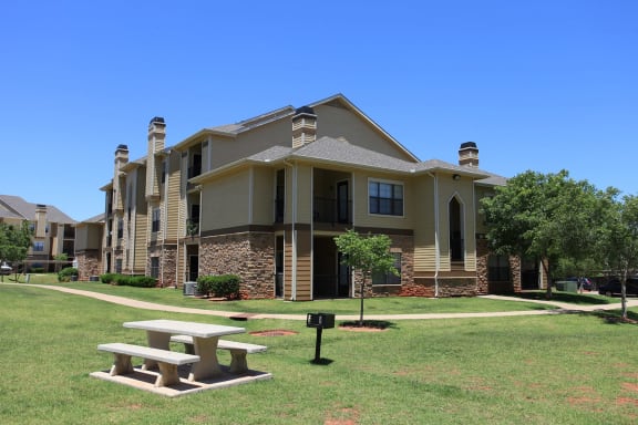 Stoneleigh on May Apartment Homes property image