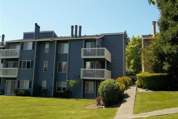 Brookstone Apartments property image