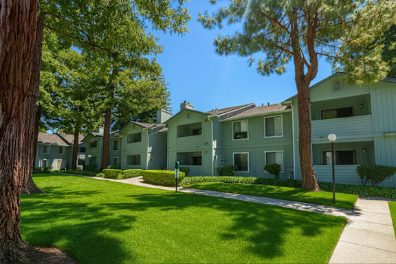 Vintage Pointe property image