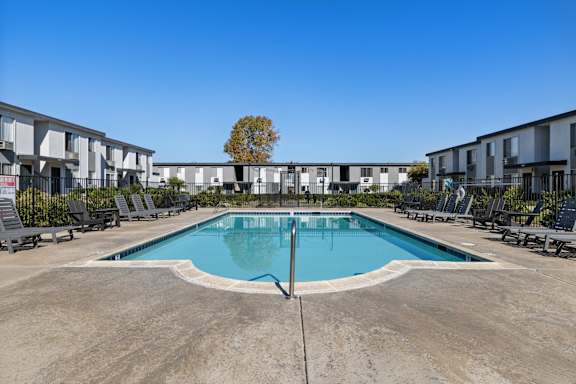 Horizon property image