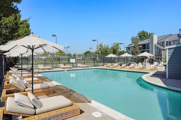 Horizon East Apartments property image