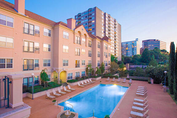 Villas at Katy Trail property image