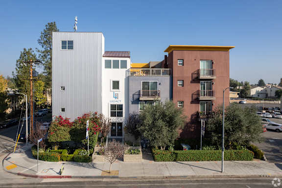 Legacy Northridge property image