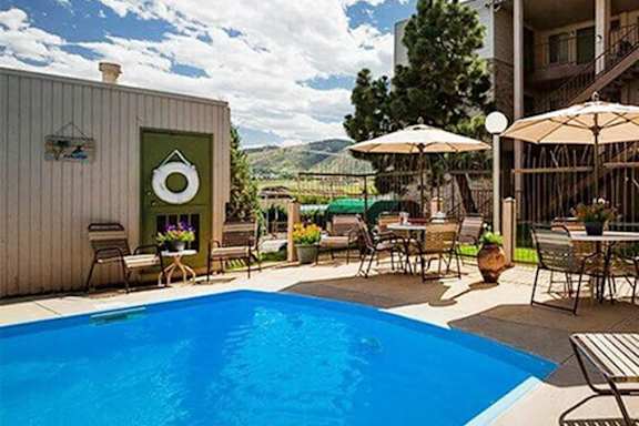 Fox Hill Apartments property image