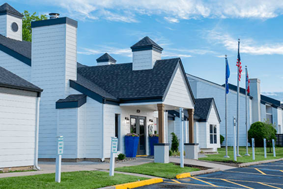 Fox Run Apartments property image