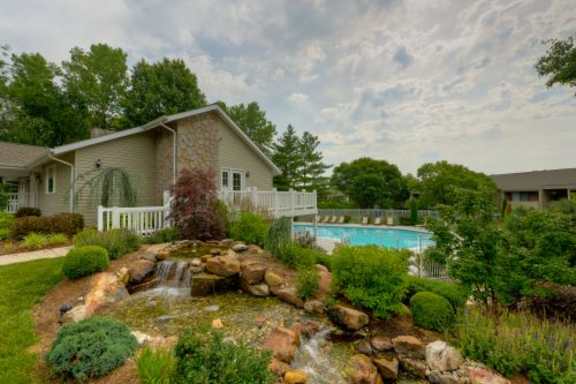 Forest Woods property image