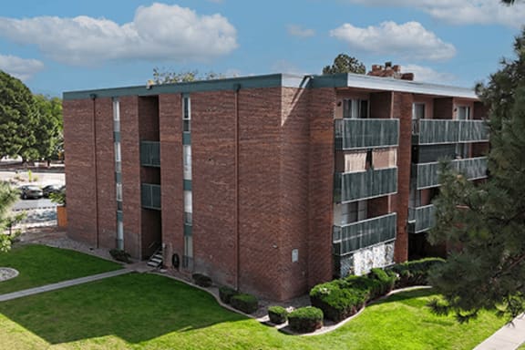La Vida Buena Apartments property image