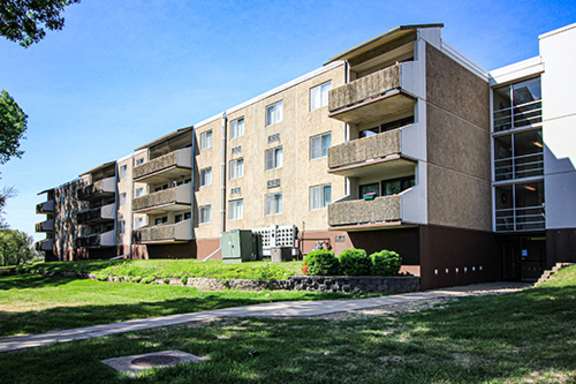 Ridge Oaks property image