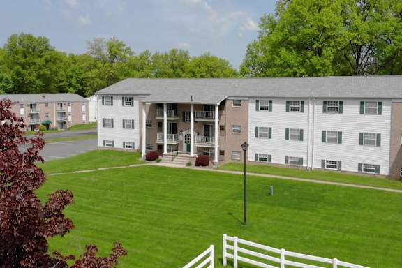 Eastwood Arms property image