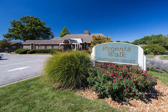 Regent's Walk Apartment Homes property image