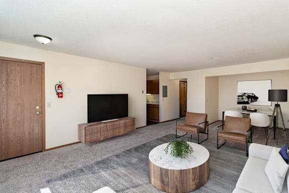 Twin Oaks property image