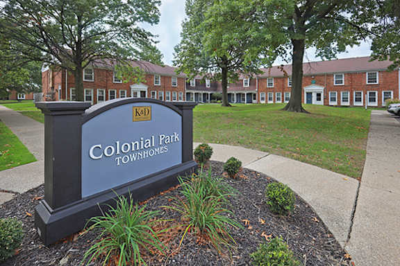 Colonial Park Townhomes property image