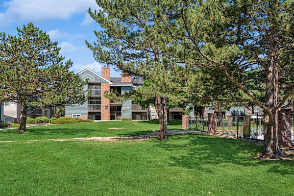 Rock Peak on Sunset Apartments property image