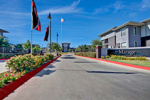 Le Mirage property image