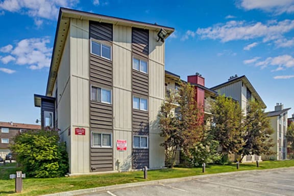 Legacy West property image