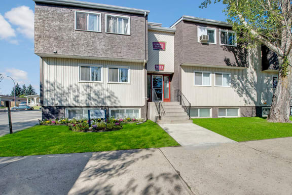 Broadmoor property image