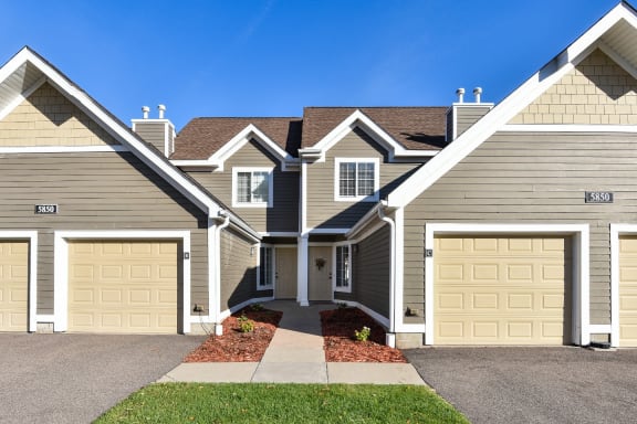 Bass Lake Hills Townhomes property image