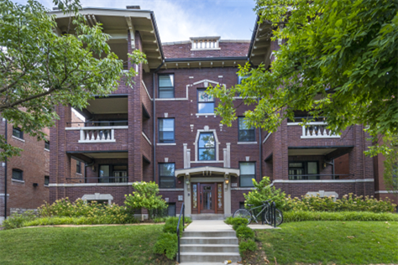 6124 Pershing property image