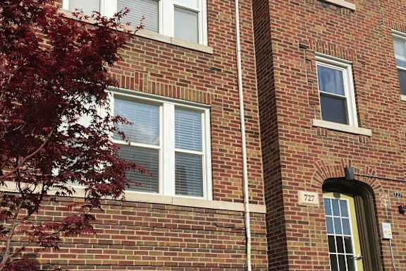 727 Syracuse property image