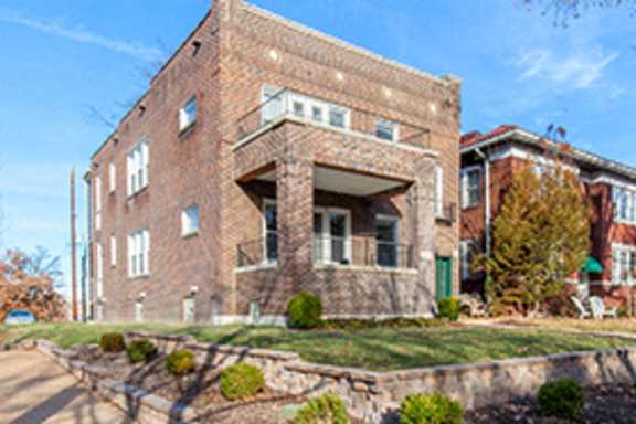 6647 Washington property image