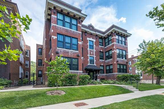 6060 Pershing property image