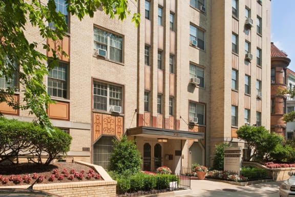 Connecticut Gardens property image