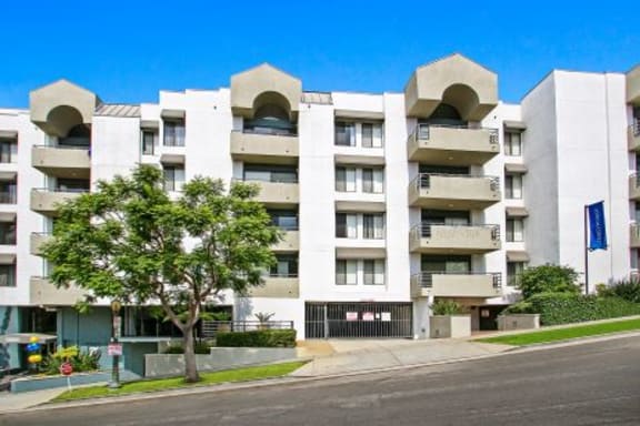 Atrium property image