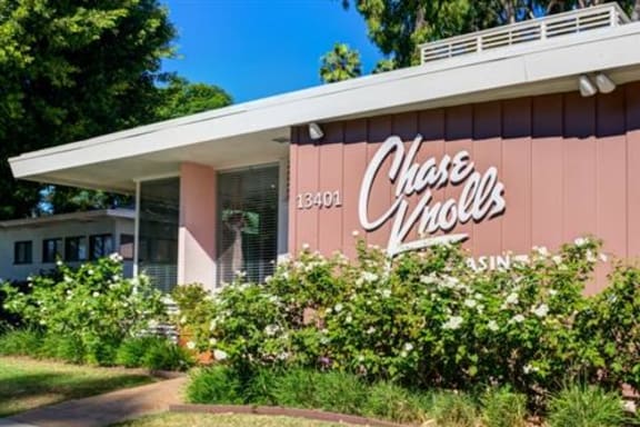 Chase Knolls property image